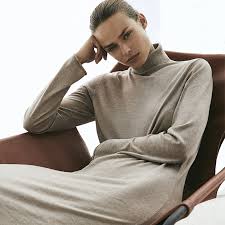 Bordi a costine a fondo manica e in basso. Abiti Di Maglia Donna Inverno Abiti Di Lana Natale 2020