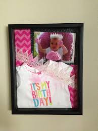 Daughter 1st Birthday Gift Ideas From Dad Shadow Box Of First Birthday Keepsakes Birthday Keepsakes Baby Shadow Box Shadow Box
