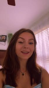 laci🌈 (@lifeoflacii)