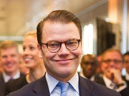 Leute: Prinz Daniel: Schlaflose Nächte als zweifacher Vater