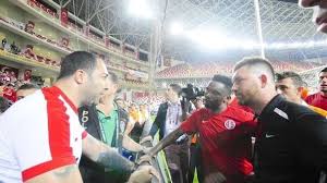 Antalyaspor is a turkish professional football club located in the city of antalya. 101 Great Goals On Twitter Samuel Eto O Makes Crazy Bet With An Antalyaspor Fan Https T Co Uafzcytcgg