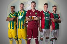 Bij soccerstars krijgt iedereen de tijd en mogelijkheid een goede basis te leggen voor de toekomst. Ado Den Haag Voetbalshirts 2015 2016 Voetbalshirts Com