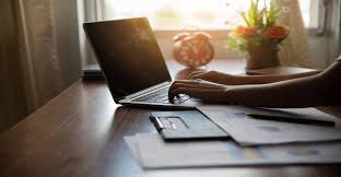 Salutul este prima i cea mai elementar manifestare de politee si curtoazie fa de alt persoan. Les Meilleures Formules De Politesse Et Salutations En Francais Lingoda Ecole De Langues En Ligne