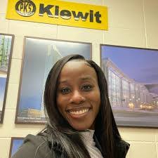 Fernando Carpenter's Instagram, Twitter & Facebook