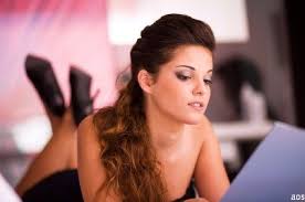 Seducing a women is all about creating tension and releasing it. Real World Seduction How To Seduce Women And Keep Them