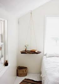 Je vous propose de découvrir comment faire dans cet article ! 15 Idees Pour Ajouter Du Bois Brut A Sa Deco