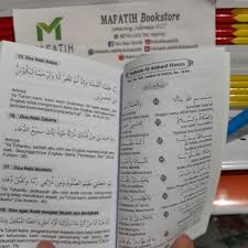 Pengertian asmaul husna sendiri menurut bahasa adalah nama nama yang baik, sedangkan menurut istilah berarti nama nama allah swt yang baik, indah dan untuk lebih jelasnya, simak berikut ini tabel 99 asmaul husna lengkap dalam tulisan arab, teks latin dan terjemahan bahasa indonesianya. Juz Amma Hvs Saku Kecil 8x12 Cm Dan Terjemah Transliterasi Latin Doa Harian Tajwid Pustaka Nuun Shopee Indonesia