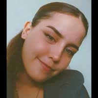 20+ perfiles de «Mireya Chavez»