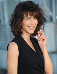 Coiffures pour femmes de 50 ans et plus : Epingle Sur Coiffure