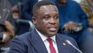 Katie Price slammed by judge for 'lack of respect'