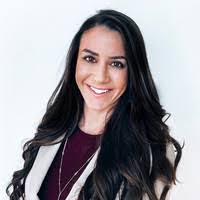 Candace Cruz's Instagram, Twitter & Facebook