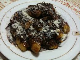 Keju cheddar yang sudah diparut secukupnya. Pulang Ngampus Lgsg Disodorin Pisang Coklat Keju H Flickr
