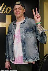 Pete Davidson S Fake Wife Michelle Mootreddy Arrested For Trespassing In His Staten Island Home Daily Mail Online