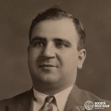 Maria Manfre's Instagram, Twitter & Facebook