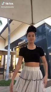 Pin By Sol Morales On Tik Toks Video In 2020 Dance Videos Contemporary Dance Videos Dance Choreography