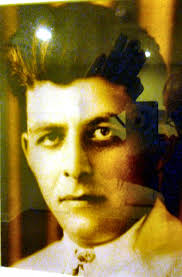 Buildings, Architects and Contractors