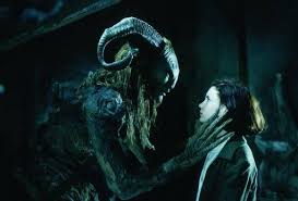 Pans Labyrinth Image 2 Jpg Jpeg Image 510x346 Pixels Guillermo Del Toro Foreign Film Labyrinth