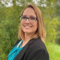 Hillary Perez's Instagram, Twitter & Facebook