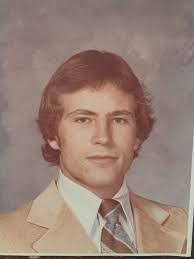 Kenneth Everett's Instagram, Twitter & Facebook