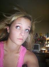 Kara Borden's Instagram, Twitter & Facebook