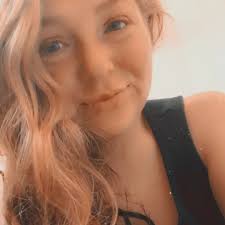 Naked pics of Rihanna! O_o -> http://bit.ly/1BczDbo Via Rihanna Quotes