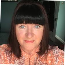 Yvette Tierney's Instagram, Twitter & Facebook