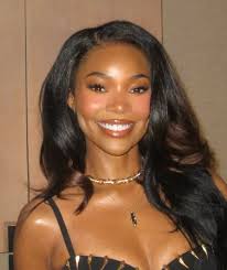 Catherine Simone (@kittycatbaybee)