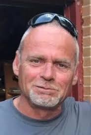 Shannon Sapp's Instagram, Twitter & Facebook