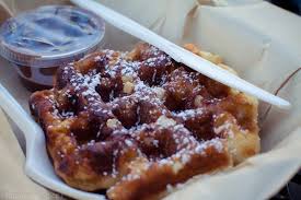 Recette De Gaufre Liegeoise Irresistible Et Fondante Marmite Du Monde Recette Gaufre Recette Gaufres Liegeoises Recette