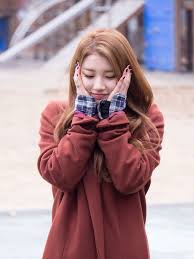 Kết quả hình ảnh cho suzy cute to fan
