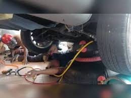 Cara lakukan tuntutan insurans kemalangan atau claim insurans kereta kemalangan. Dua Pejalan Kaki Dirempuh Kereta Mengundur