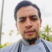 50+ perfiles de «Heriberto Camacho»