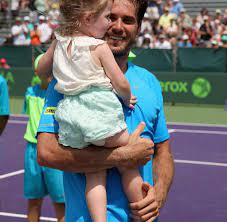 1 2 novak je u polufinalu eliminisao molčanovog sunarodnika andreja martina, dok je slovački teniser bio bolji od federika delbonisa iz argentine. Tennis Tochterchen Valentina Ist Tommy Haas Grosster Fan Welt