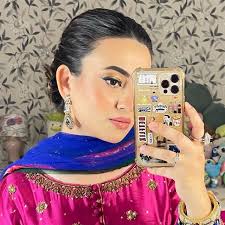 Ayesha Abdullah (@makeupbyayeshaabdullah) • Instagram photos and videos