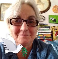 𝗧𝗛𝗘 𝗖𝗢𝗡𝗧𝗘𝗡𝗧𝗘𝗗 𝗖𝗥𝗢𝗡𝗘 𝗜'𝘃𝗲 𝗮𝗹𝘄𝗮𝘆𝘀 𝘄𝗮𝗻𝘁𝗲𝗱,  𝘃𝗲𝗿𝘆 𝗺𝘂𝗰𝗵, 𝘁𝗼 𝗯𝗲 𝘁𝗵𝗮𝘁 𝘄𝗼𝗺𝗮𝗻. 𝗧𝗵𝗲 𝗼𝗹𝗱 𝗼𝗻𝗲,  𝘄𝗶𝘁𝗵 𝘁𝗵𝗲 𝗵𝗮𝗶𝗿 𝗹𝗶𝗸𝗲 𝘀𝗶𝗹𝘃𝗲𝗿 𝘁𝗵𝗮𝘁 𝘀𝗲𝗲𝗺𝘀 𝘁𝗼  𝗿𝗮𝗱𝗶𝗮𝘁𝗲 𝗶𝘁𝘀 𝘃𝗲𝗿𝘆 ...