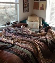 Sweater Brand Bedding Blanket Duvet Pajamas Home Decor Boho Bedroom Pillow Dorm Room Tumblr Room Tumblr Bedroom Cute Bed Sheets Winter Bedroom Bedroom Styles