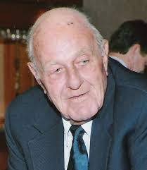 Robert Bouteiller's Instagram, Twitter & Facebook