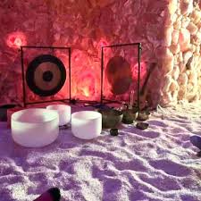 Escape to a World of Serenity Marc Malin will envelop you in a soothing  soundscape, featuring: • Gongs • Singing Bowls • Tuning Forks Benefits: •  Reduce stress & anxiety • Promote