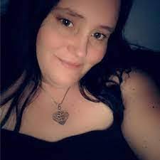 Trisha Budlong's Instagram, Twitter & Facebook