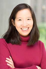 Christine Rohde's Instagram, Twitter & Facebook