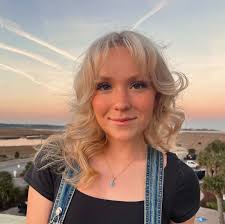 Unwind Nails & Beauty