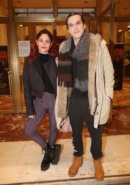 Vor 1 tag · αιμιλιανοσ σταματακησ; Mairh Synatsakh Aimilianos Stamatakhs Spania Koinh Emfanish Gia To Zeygari Like Com Cy