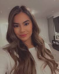 Antoinette Torres's Instagram, Twitter & Facebook