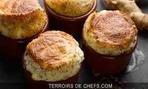 Pour Redecouvrir Ce Legume Oublie Une Jolie Recette De Souffle Aux Topinambours Recette Recettes Ottolenghi Topinambour Recette