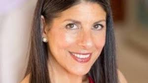 Happy Mama Movement, a collection of interviews & insights with mamas.