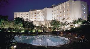 Tajdeccan Is A 5starhotel In Hyderabad India Set Amidst Lush Landscaped Gardens The Hotel Offers Easy Access To The Comm Hotel Best Wedding Planner India