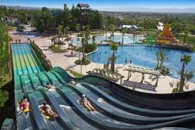 Venez Decouvrir L Costa Caribe Aquatic Park De Portaventura Et Profitez De Vacances Inoubliables Avec Les Enfants Dans L Un Des Meilleurs P Salou Aventura Park