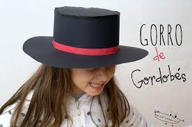 Tenemos tipos de sombreros tan originales que los niños se lo pasarán bien creándolos y luego jugando con ellos. Sombrero Cordobes De Flamenco Manualidades Infantiles