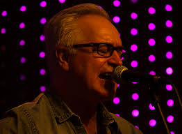 Lakewood mayor throws house party with live music