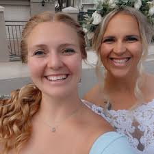 Kendra Gauvey and Laine Smith's Wedding Website